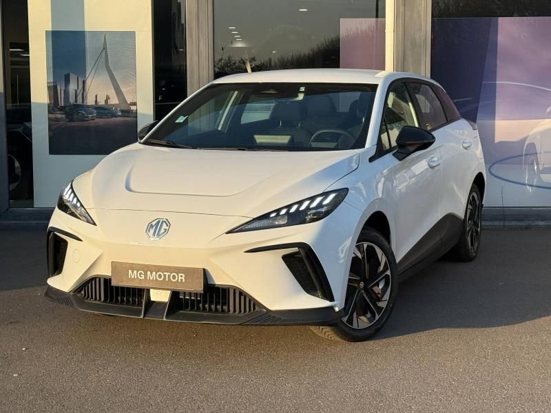 Théobald Occasion MG MOTOR MG4 berline electrique blanc
